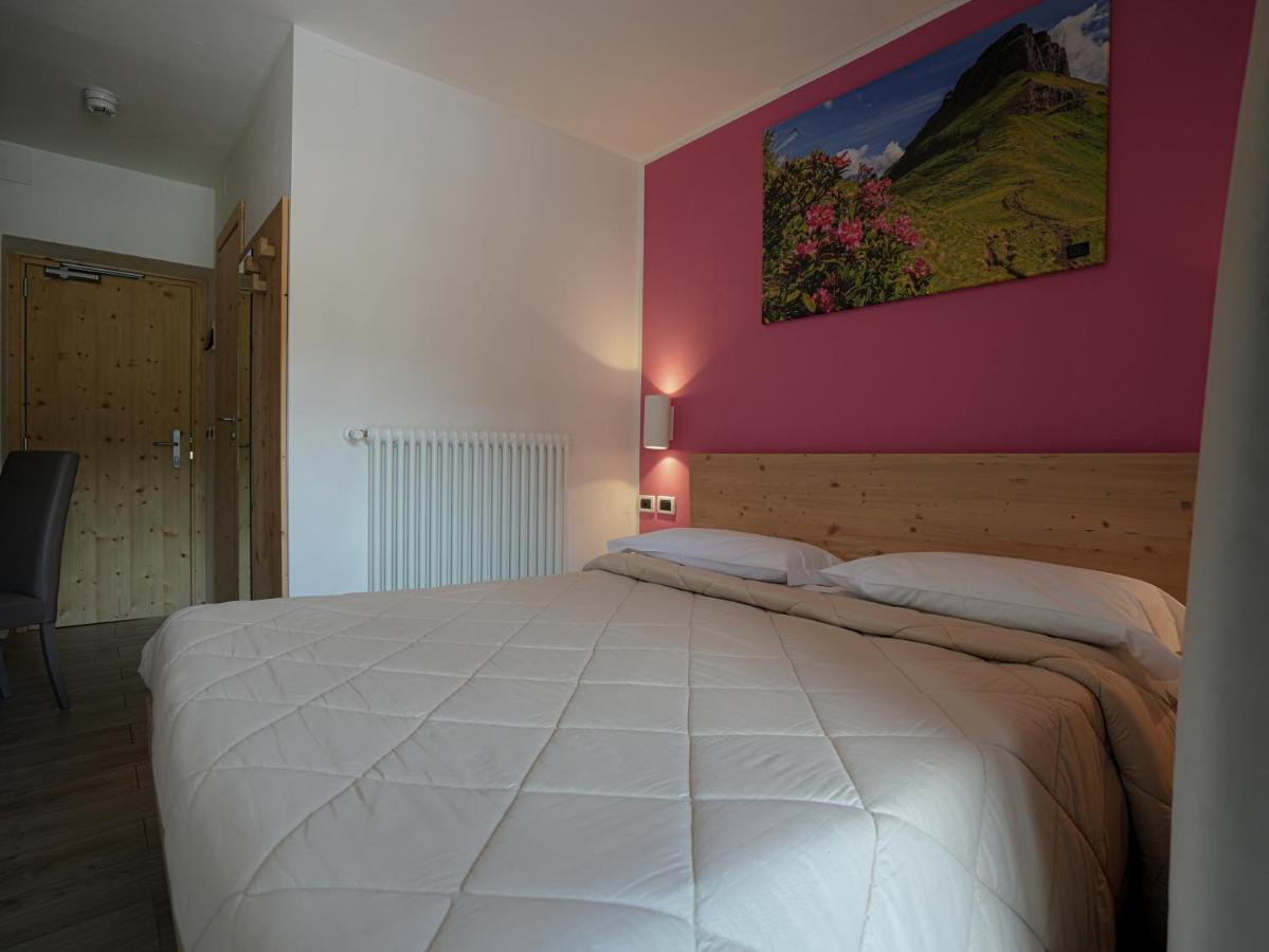 Gh Hotel Monzoni Pozza di Fassa Exterior photo